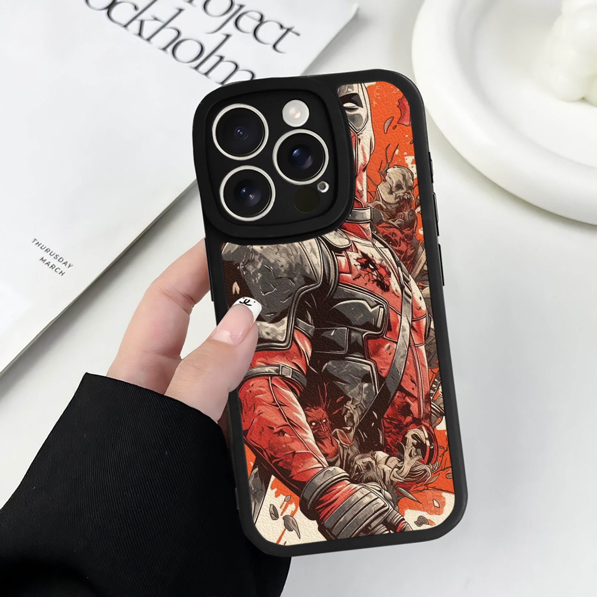 （画像用） Deadpool デッドプール 【iPhone 16シリーズ対応】シリコンスマホケース（レザー調） 材質：シリコン